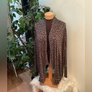SO animal print light weight long sleeve open front cardigan Woman’s Juniors XXL